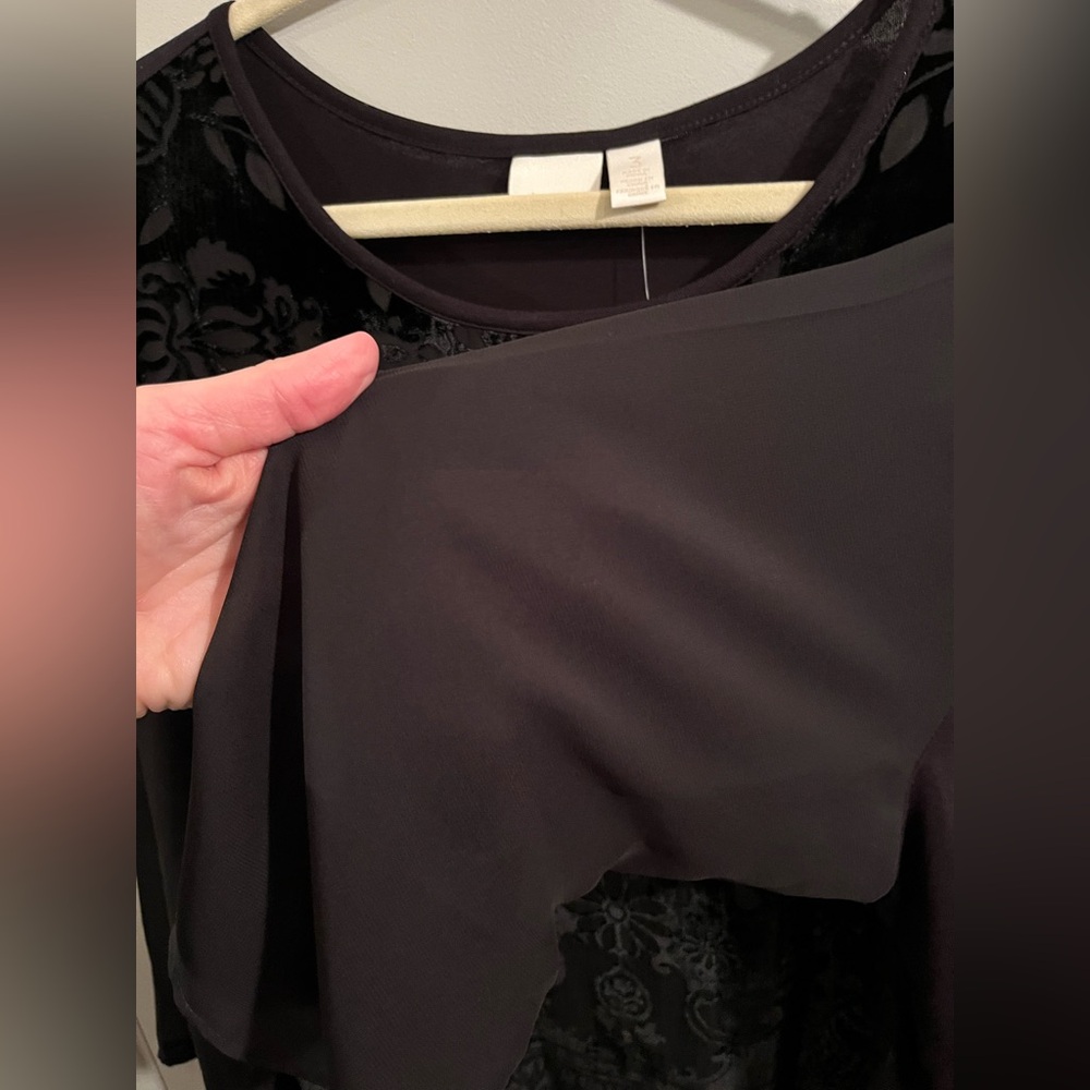 NEW Chico’s Black Velvet Beaded Hem Blouse - Picture 5 of 9